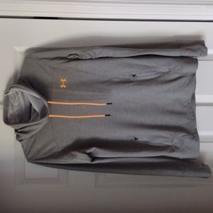 Under Armour women's size small, lightweight fleece